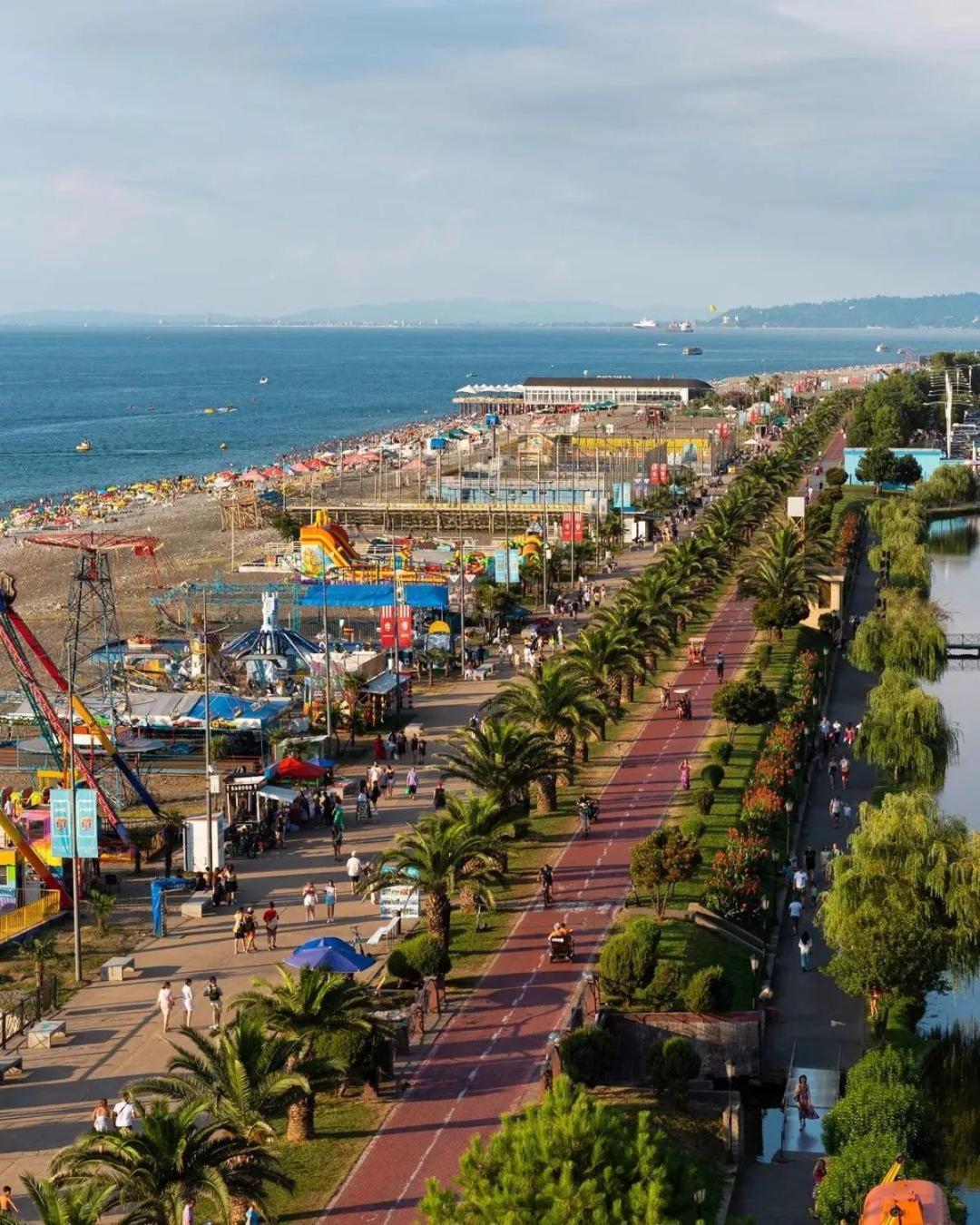 Elegance Sea View Aparthotel In Orbi City Batumi Eksteriør billede