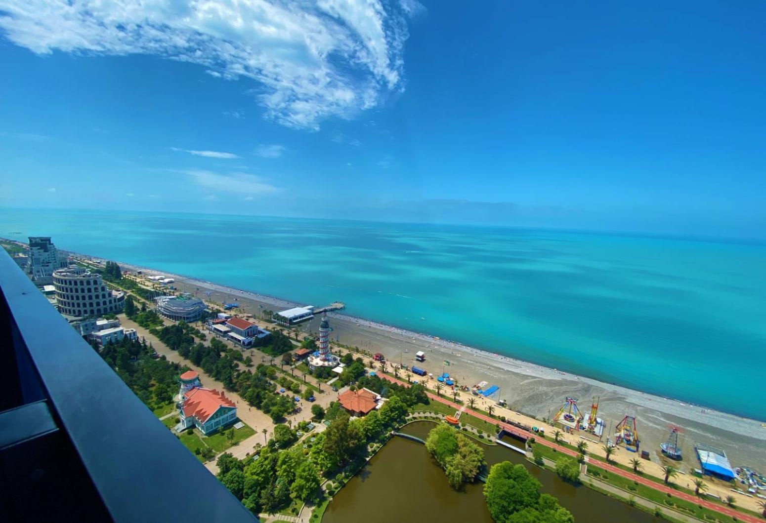 Elegance Sea View Aparthotel In Orbi City Batumi Eksteriør billede